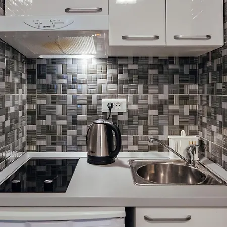 M&s S Bazenom Split - Apartment