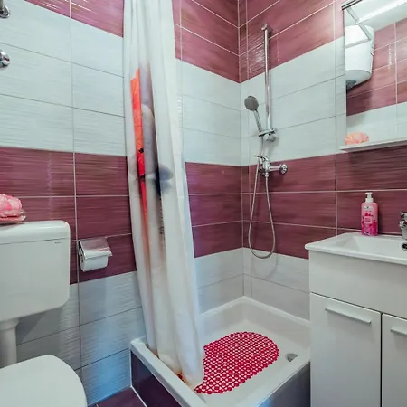 M&s S Bazenom Split - Apartment *