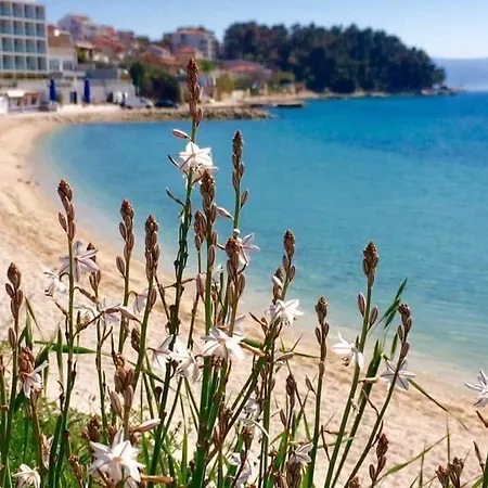 M&s S Bazenom Split - * פודסטראנה